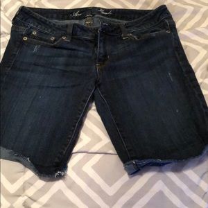 American Eagle denim Bermuda shorts